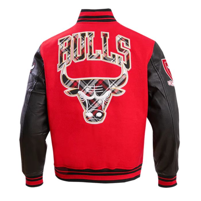 chicago bulls letterman jacket back side